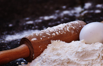 Dunkel sticht weiß: Besser Weißmehl durch Vollkorn ersetzen