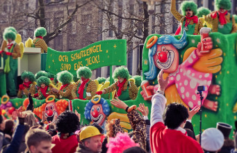 AWM: Regulärer Betrieb am Rosenmontag